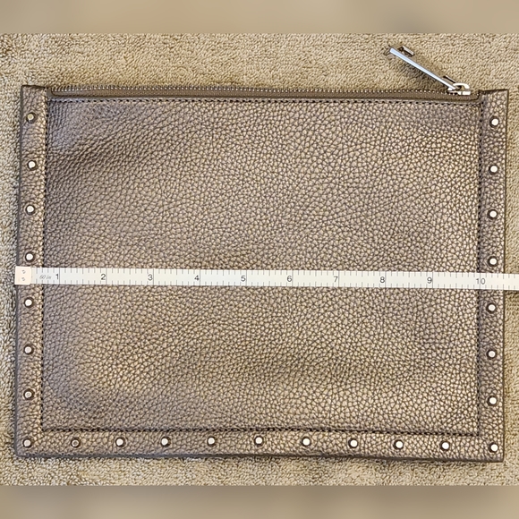 WHBM Envelope Clutch w/ Detachable Strap, Gray/Silver, NWOT - Picture 10 of 12